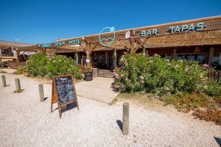 Restaurant bar bord de mer Gruissan